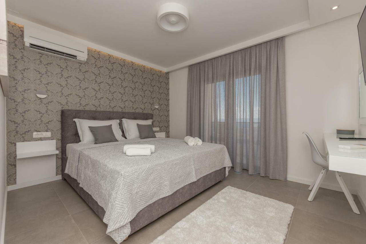 Villa Vid Apartments - Makarska Exklusiv Bagian luar foto